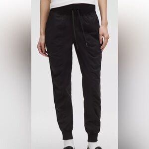 Lululemon dance studio mid rise jogger. NWOT Never worn!